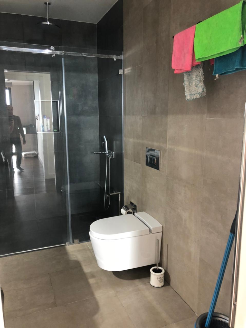 porta batumi 35 bathroom1