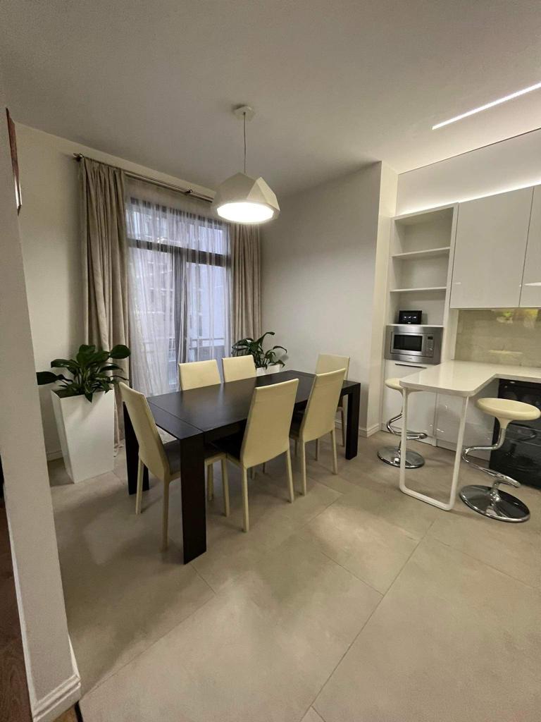 4 bedroom penthouse batumi breakfast nook