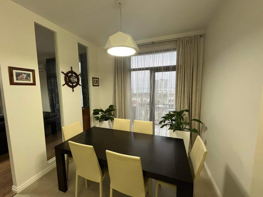 4 bedroom penthouse batumi ding room