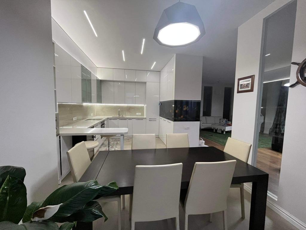 4 bedroom penthouse batumi dining room