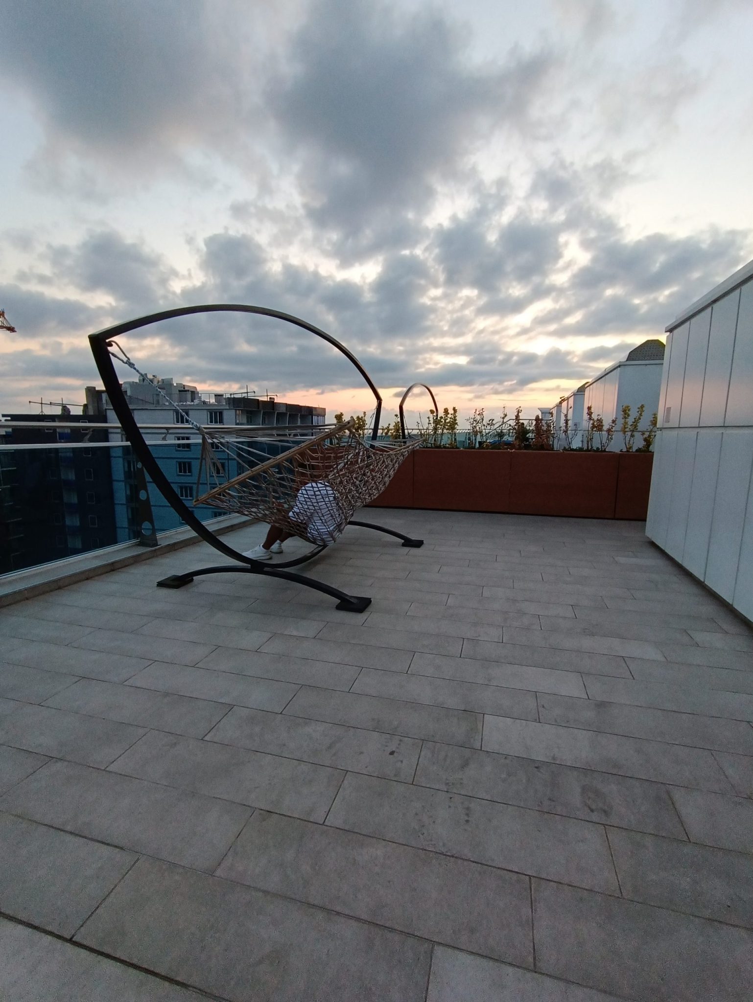 ELT Sunrise studio hammock