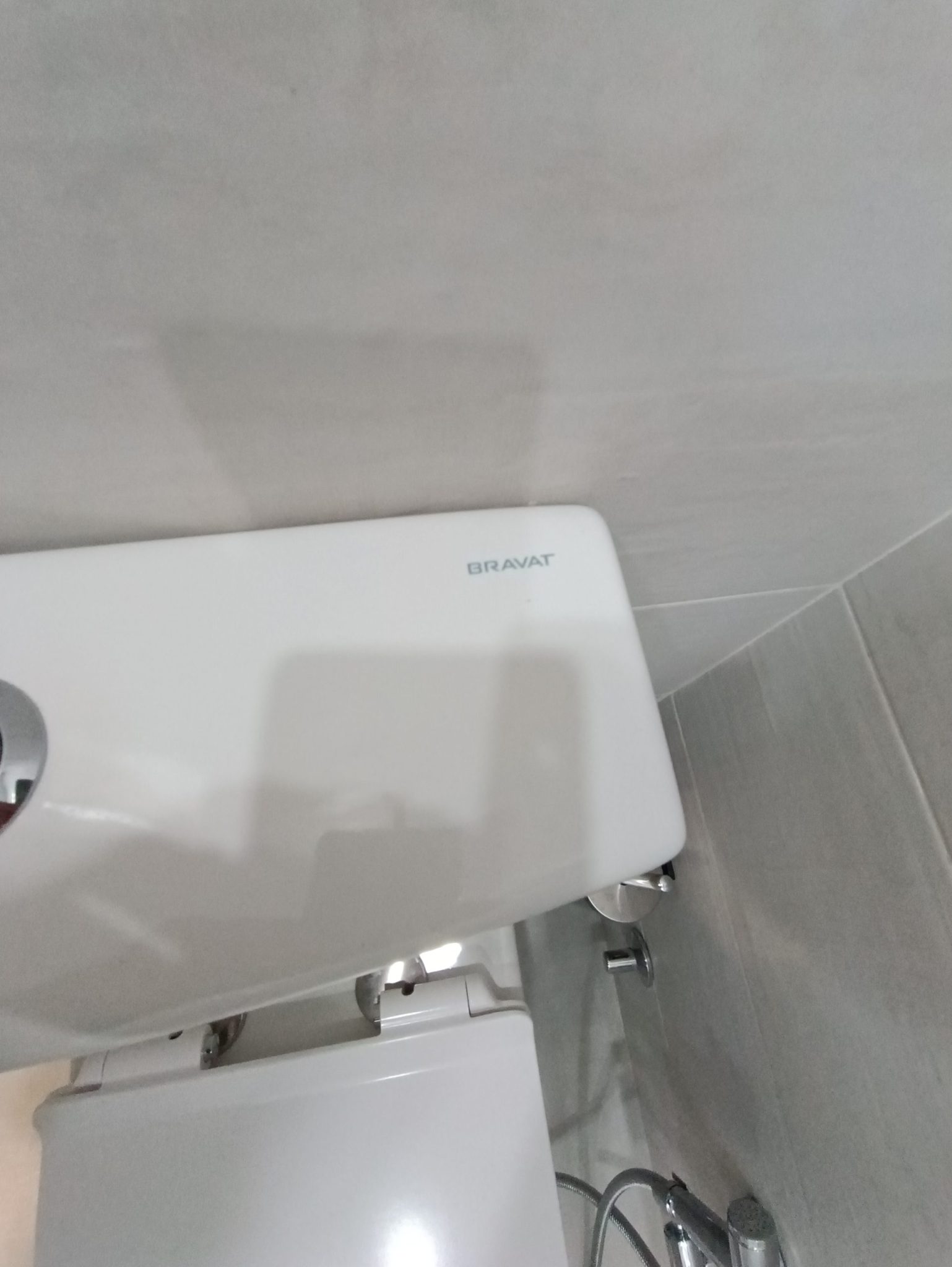Intourist Residence toilet