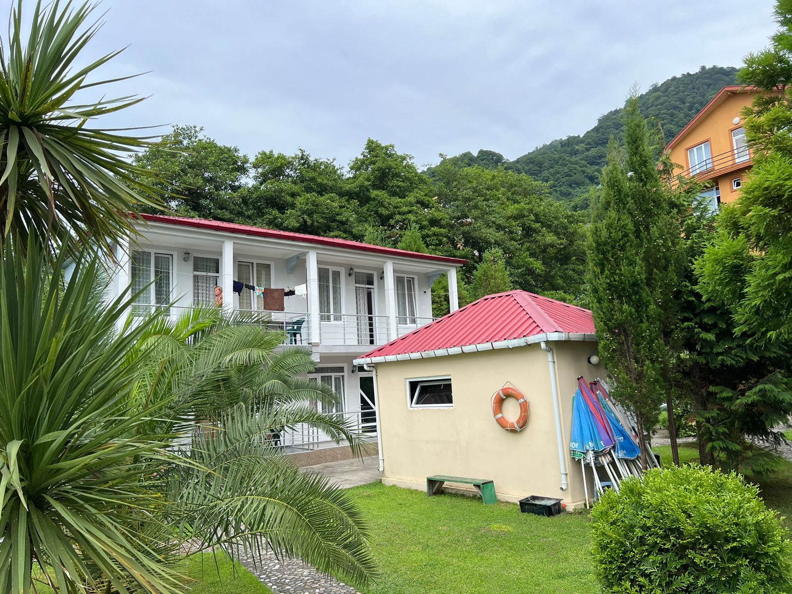 Kvariati house and land for sale