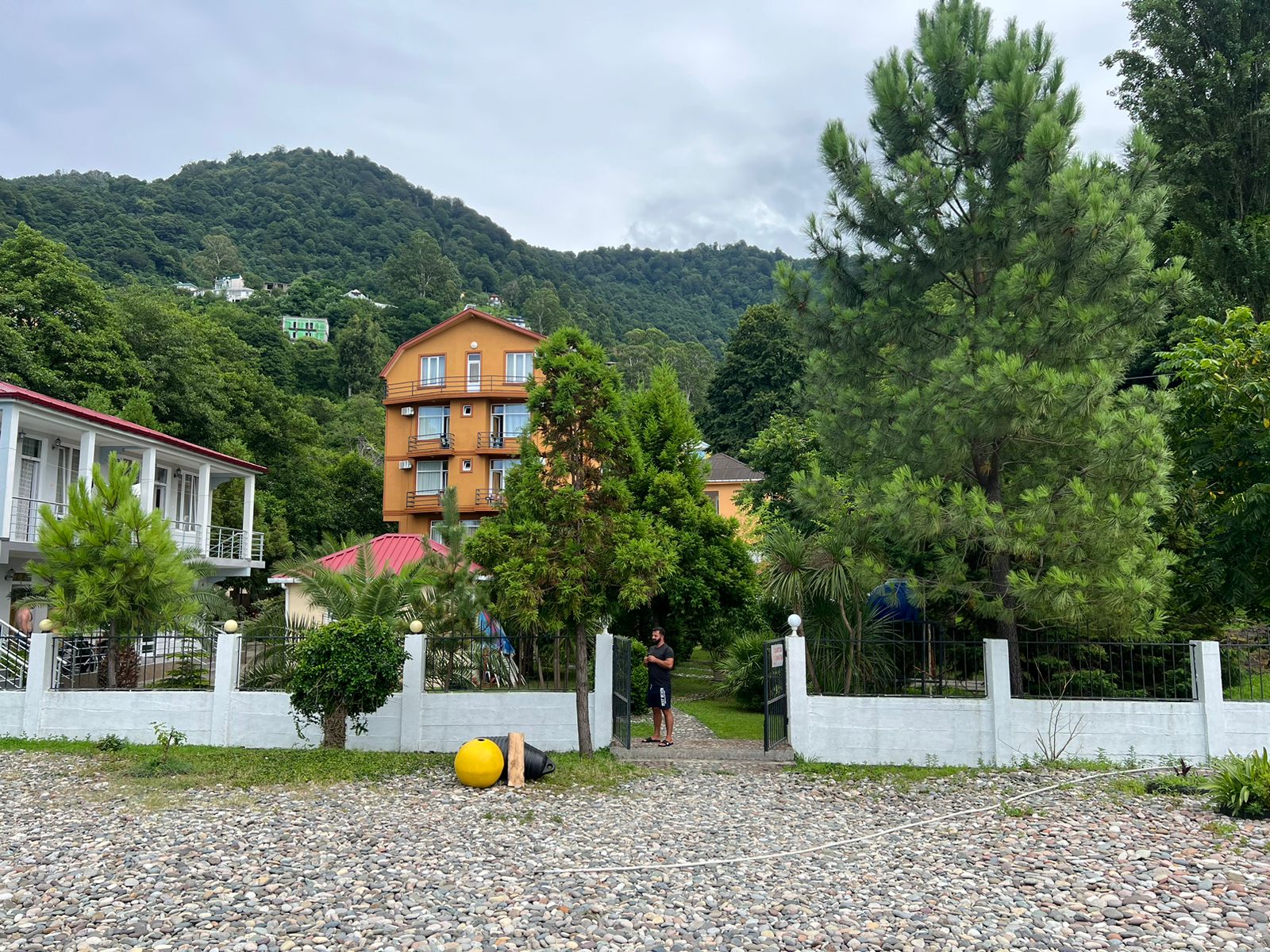 Kvariati house and land for sale beach front