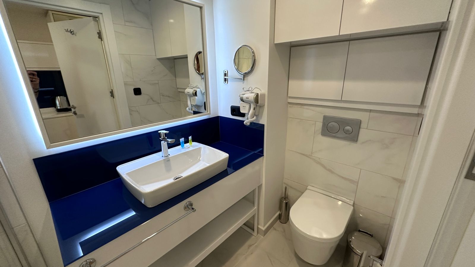 Orbi Tower D1 Studio bathroom