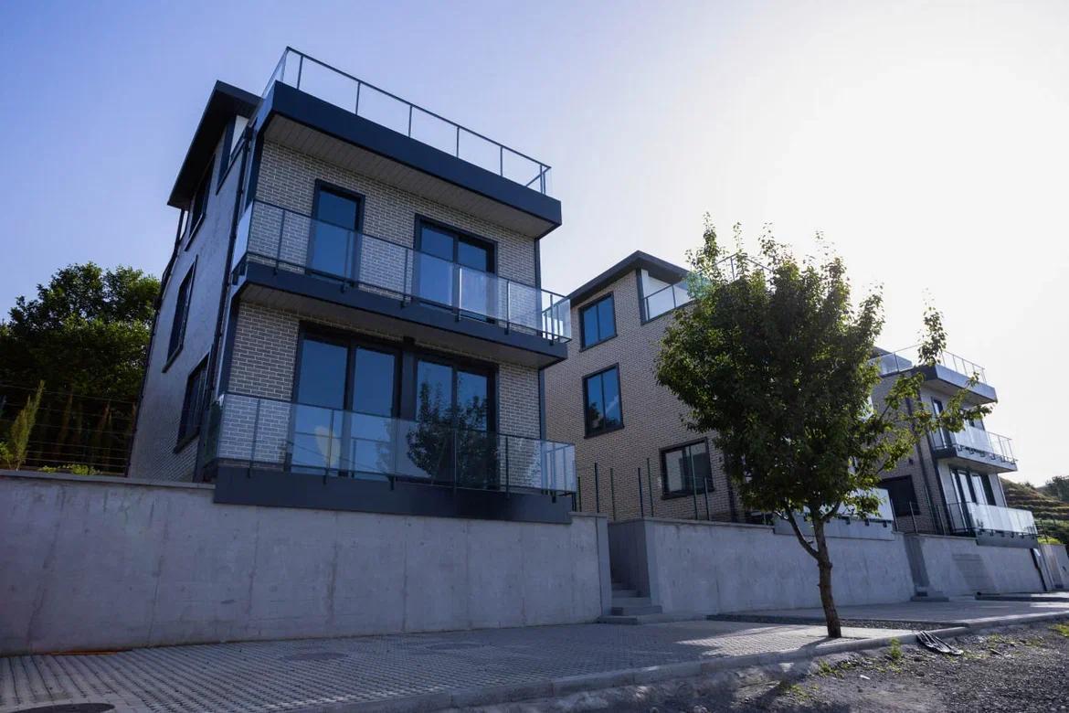 villa for sale batumi suburb