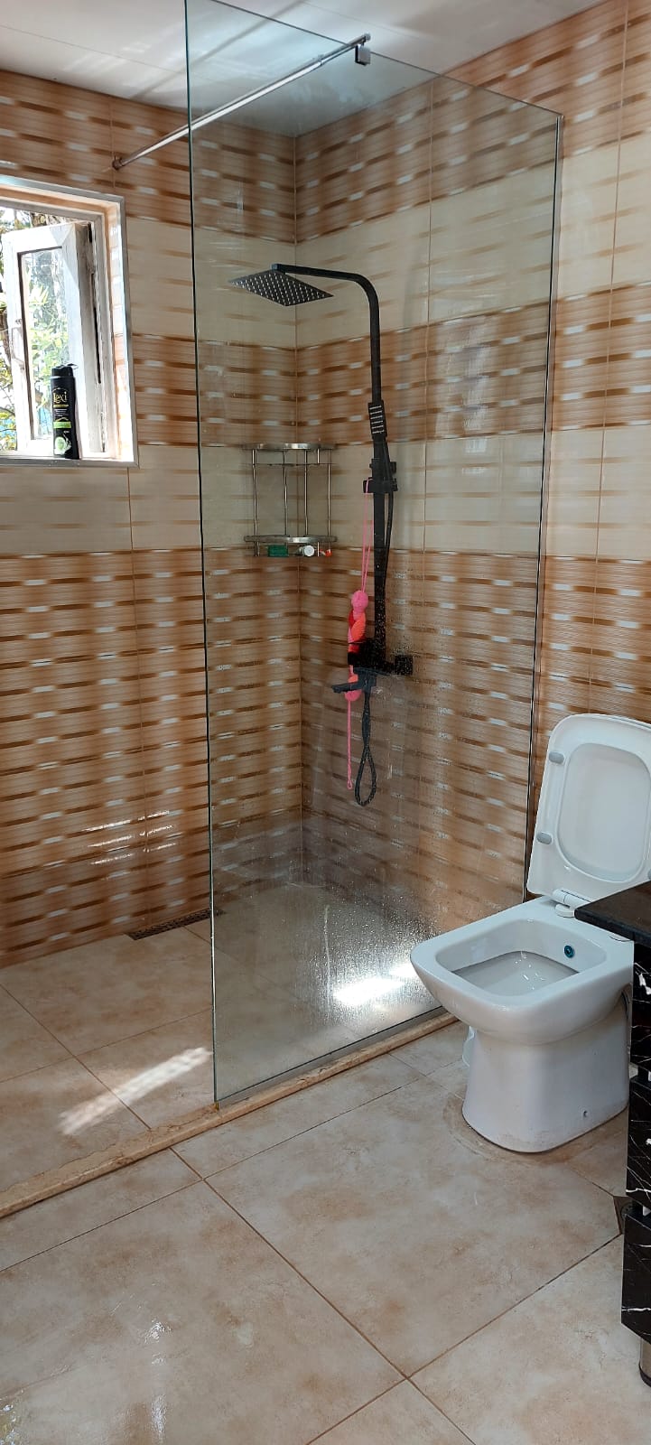Batumi Villa For sale bathroom