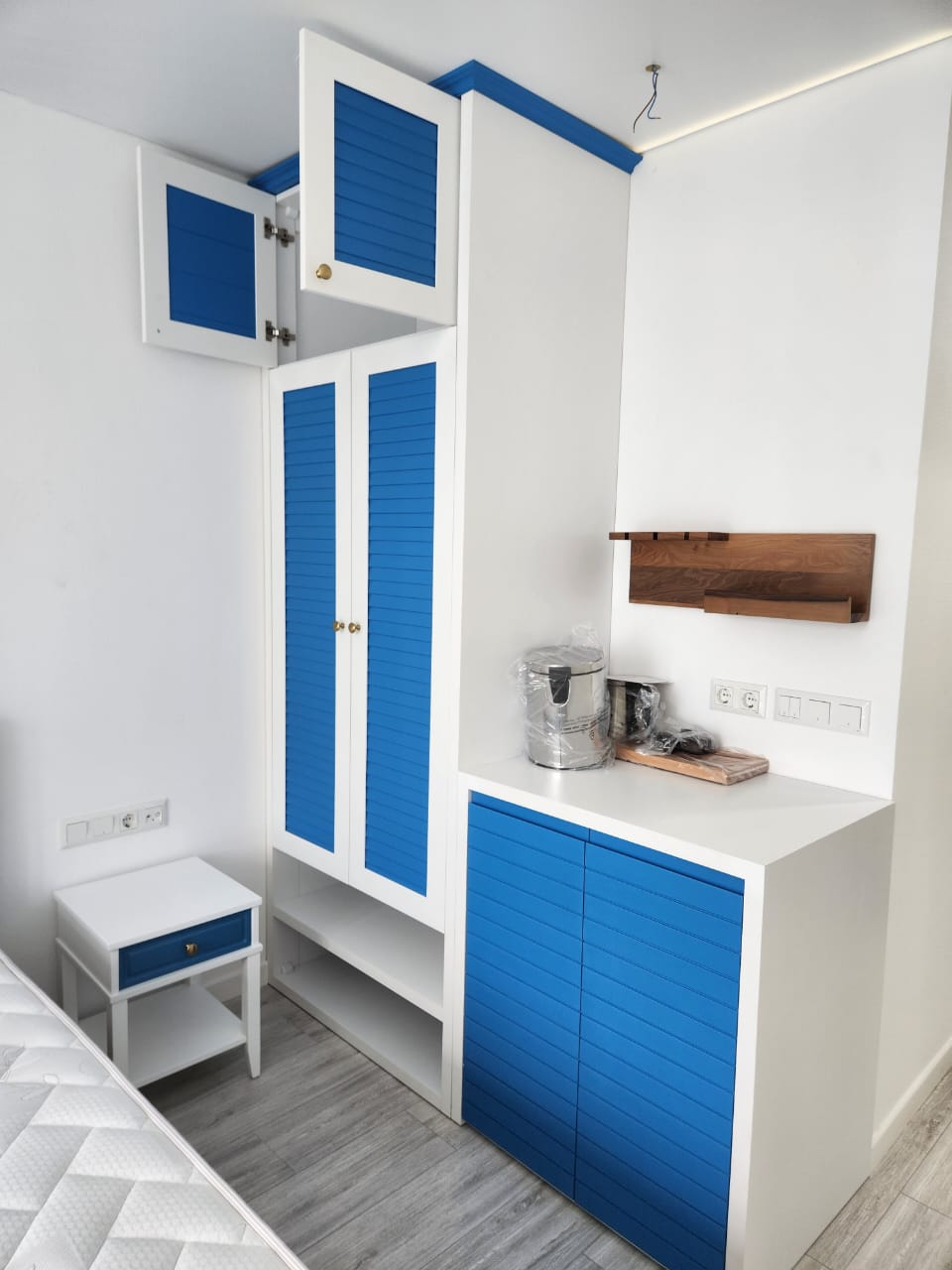 Bespoke studio for sale batumi wardrobe