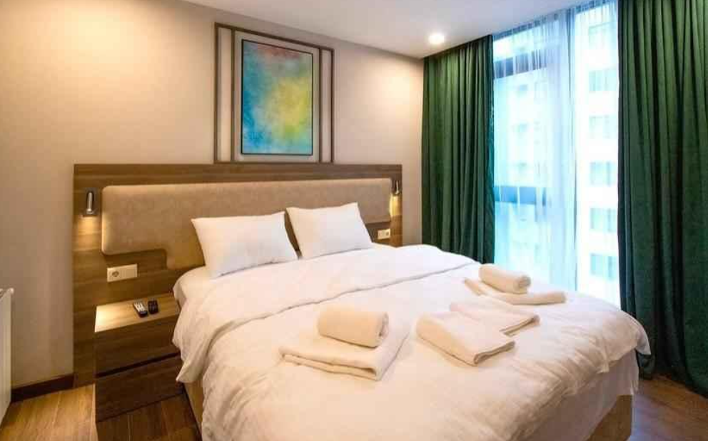 elt sunset studio for sale bed1