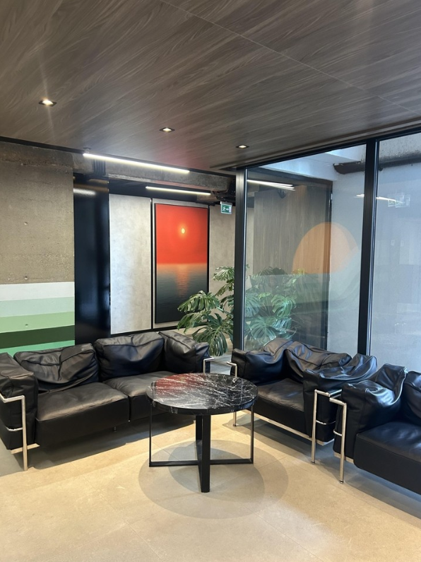elt sunset studio for sale lobby